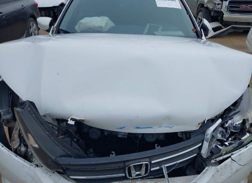 Photo 10 of 2015 Honda Accord SPORT (VIN 1HGCR2F50FA207090)