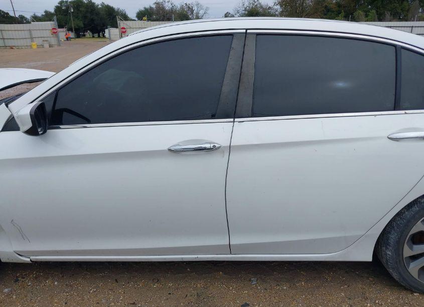 Photo 14 of 2015 Honda Accord SPORT (VIN 1HGCR2F50FA207090)