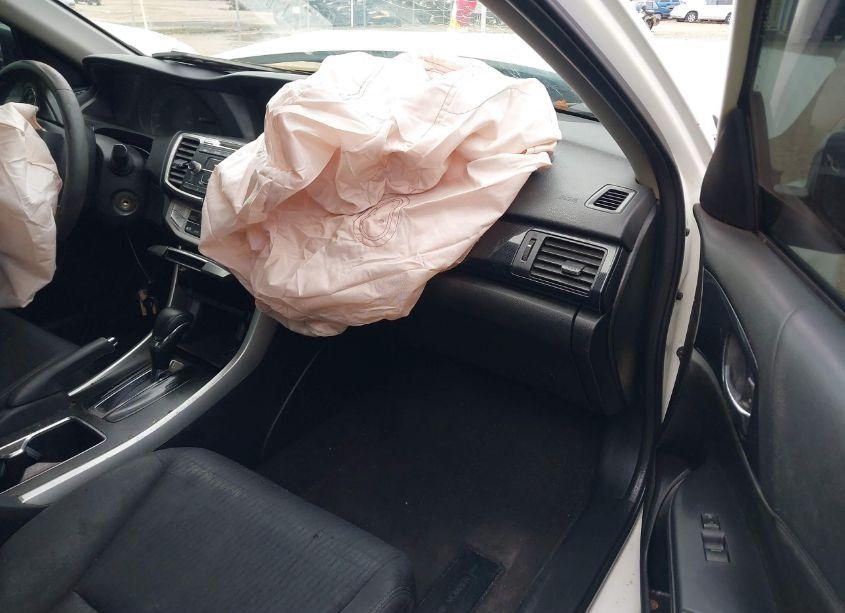 Photo 5 of 2015 Honda Accord SPORT (VIN 1HGCR2F50FA207090)