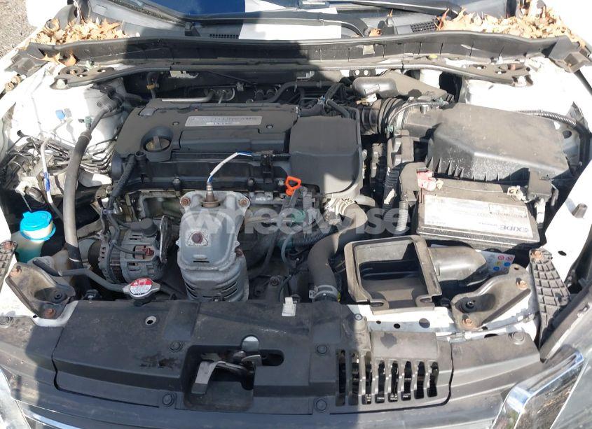 Photo 10 of 2015 Honda Accord SPORT (VIN 1HGCR2F50FA255107)