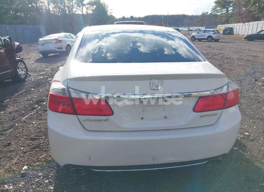 Photo 16 of 2015 Honda Accord SPORT (VIN 1HGCR2F50FA255107)