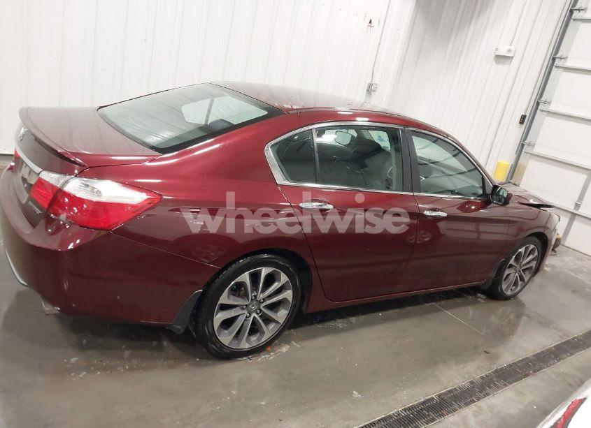 Photo 13 of 2015 Honda Accord SPORT (VIN 1HGCR2F50FA256015)
