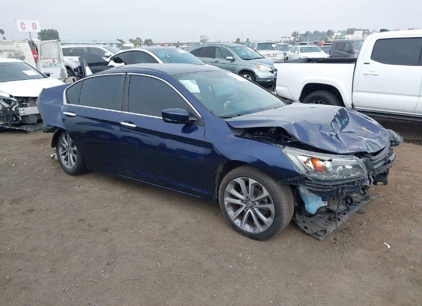 2015 Honda Accord SPORT (VIN 1HGCR2F50FA261229) main photo