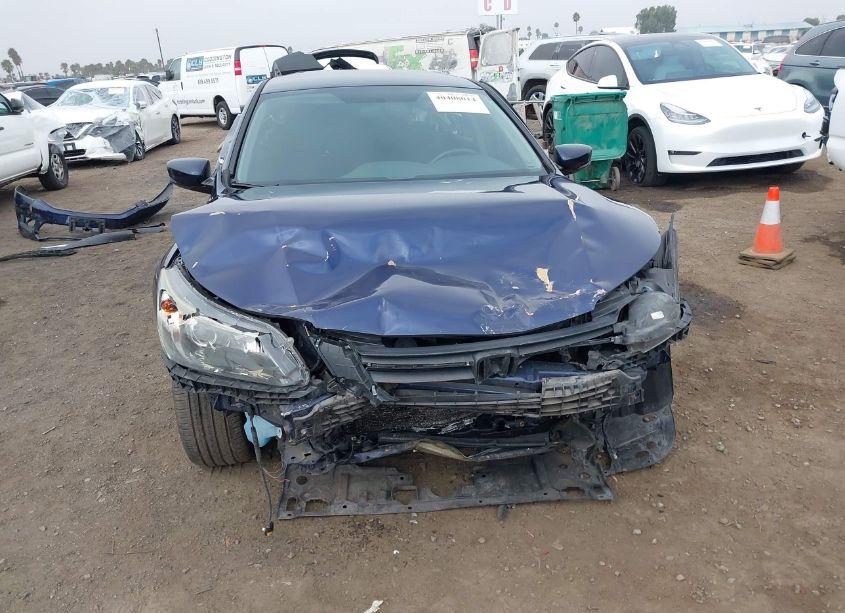 Photo 13 of 2015 Honda Accord SPORT (VIN 1HGCR2F50FA261229)