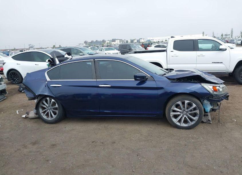 Photo 14 of 2015 Honda Accord SPORT (VIN 1HGCR2F50FA261229)