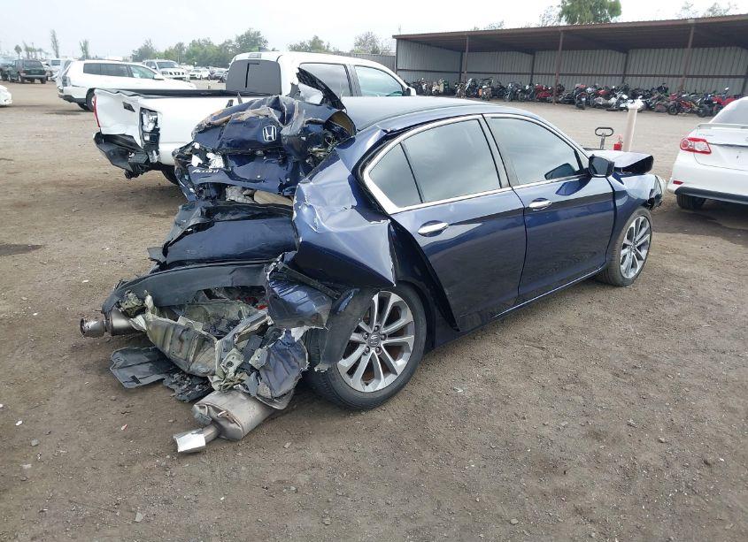 Photo 4 of 2015 Honda Accord SPORT (VIN 1HGCR2F50FA261229)