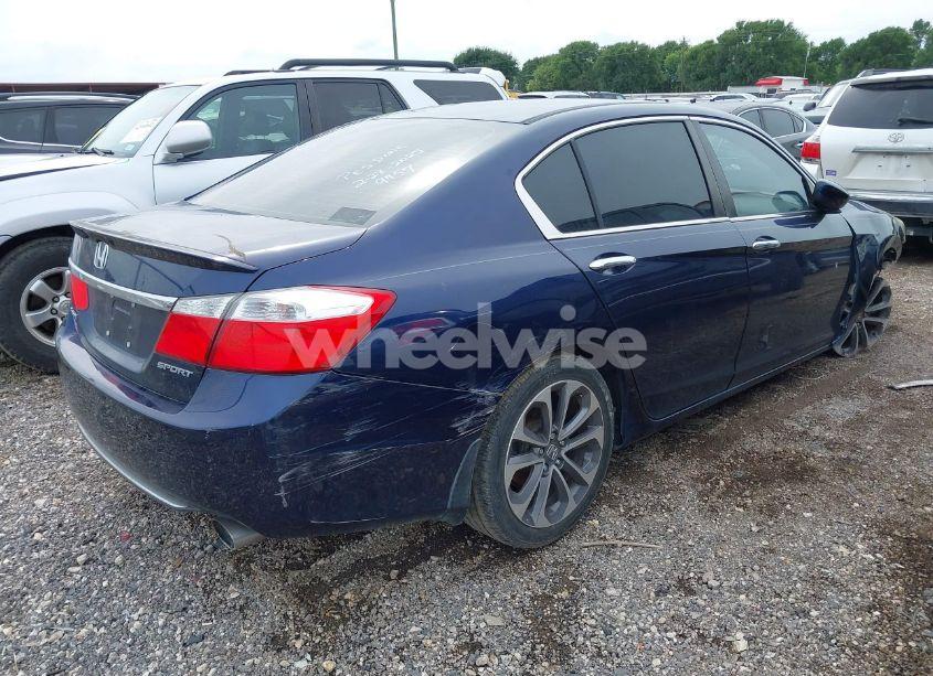 Photo 4 of 2015 Honda Accord SPORT (VIN 1HGCR2F50FA262252)