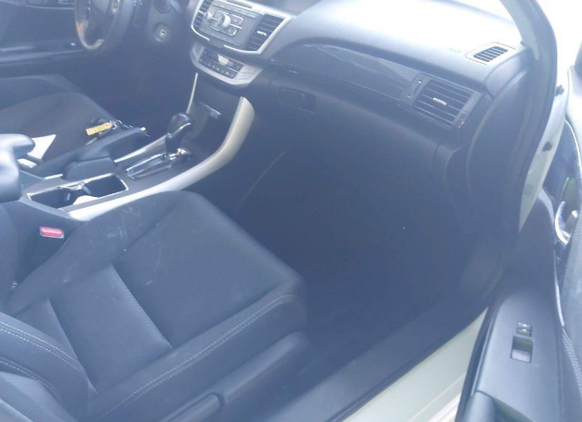 Photo 5 of 2015 Honda Accord SPORT (VIN 1HGCR2F50FA263126)