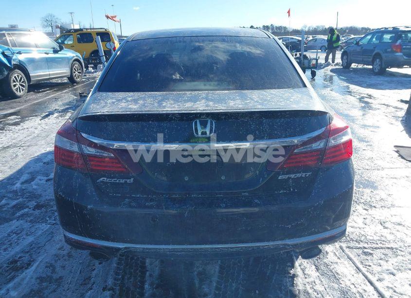 Photo 15 of 2016 Honda Accord SPORT (VIN 1HGCR2F50GA058780)