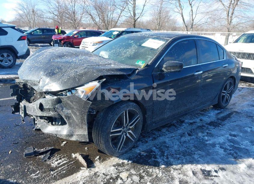 Photo 2 of 2016 Honda Accord SPORT (VIN 1HGCR2F50GA058780)