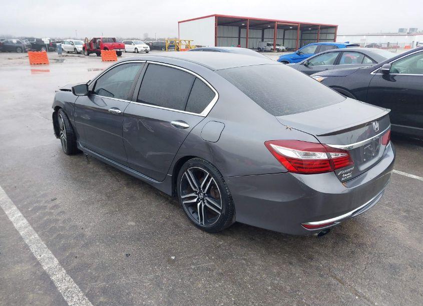 Photo 3 of 2016 Honda Accord SPORT (VIN 1HGCR2F50GA106505)