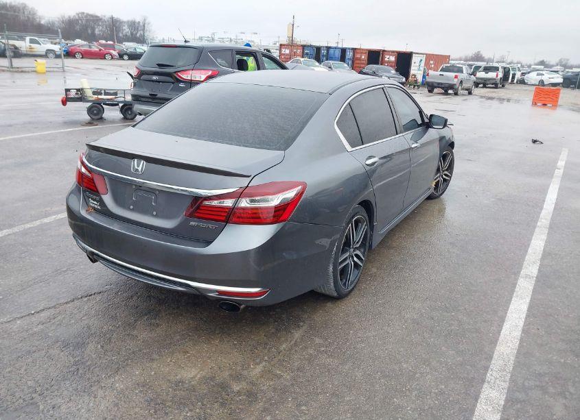 Photo 4 of 2016 Honda Accord SPORT (VIN 1HGCR2F50GA106505)