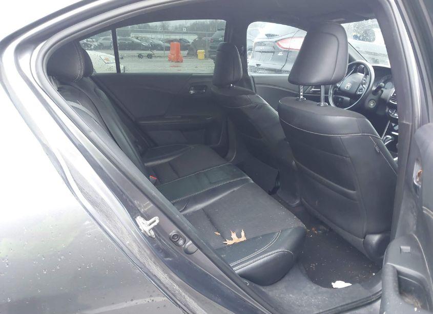 Photo 8 of 2016 Honda Accord SPORT (VIN 1HGCR2F50GA106505)