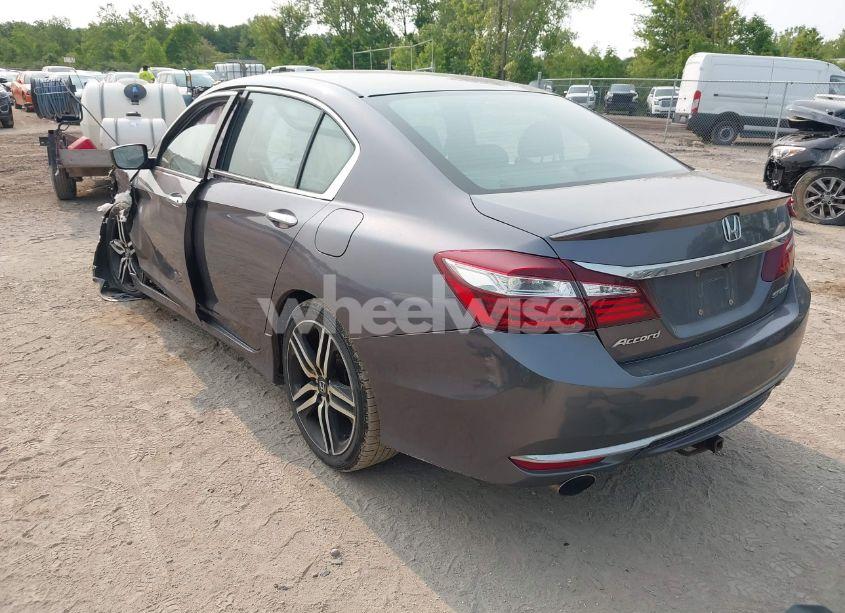 Photo 3 of 2016 Honda Accord SPORT (VIN 1HGCR2F50GA112045)