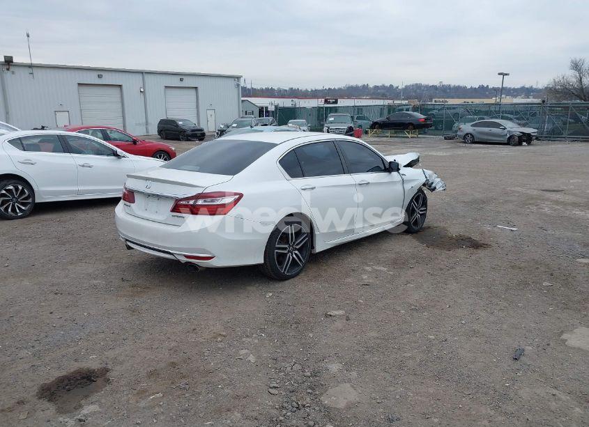 Photo 4 of 2016 Honda Accord SPORT (VIN 1HGCR2F50GA132201)