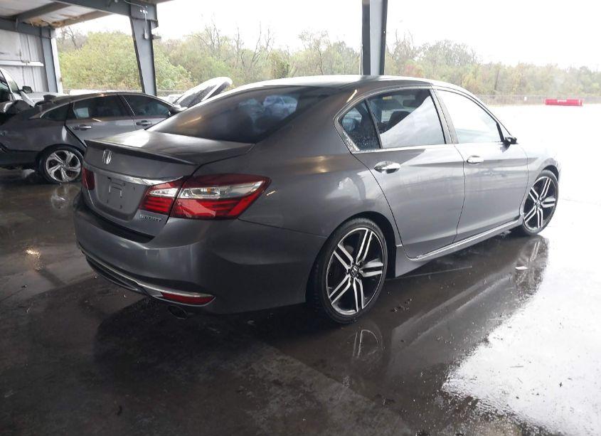 Photo 4 of 2016 Honda Accord SPORT (VIN 1HGCR2F50GA164792)