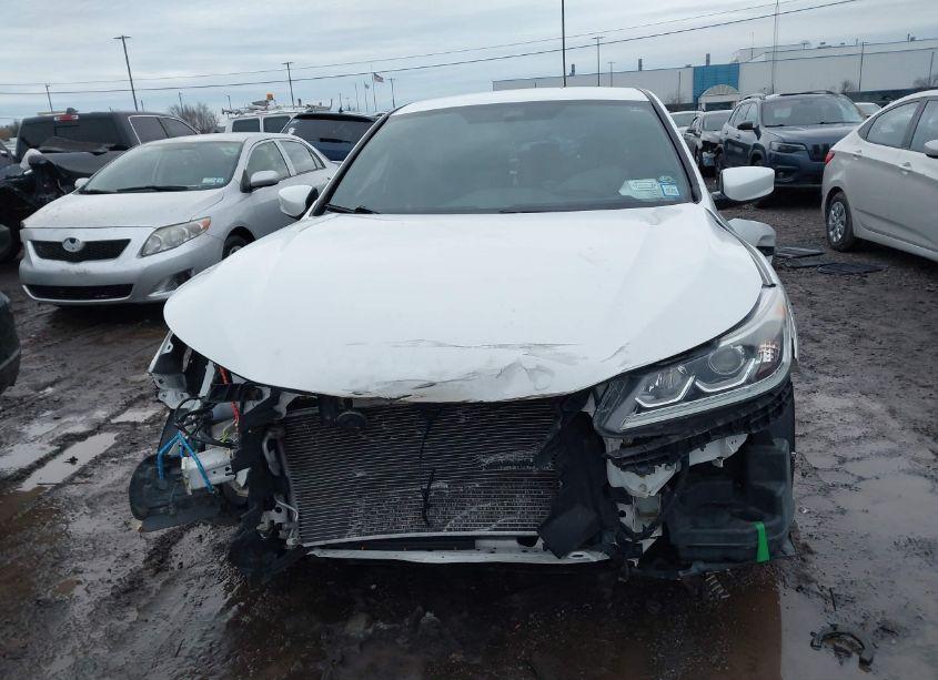 Photo 12 of 2016 Honda Accord SPORT (VIN 1HGCR2F50GA198702)