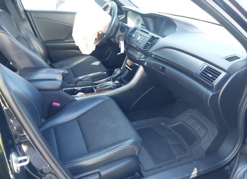 Photo 5 of 2016 Honda Accord SPORT (VIN 1HGCR2F50GA210251)