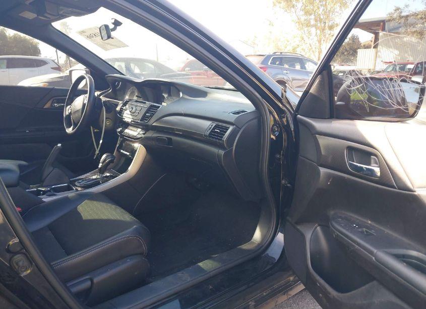 Photo 5 of 2016 Honda Accord SPORT (VIN 1HGCR2F50GA229172)