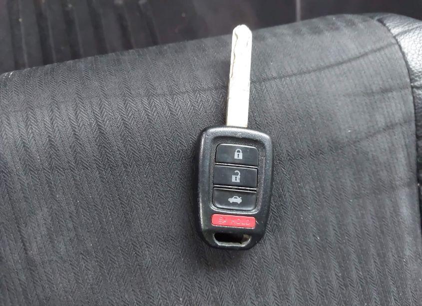 Photo 11 of 2017 Honda Accord SPORT (VIN 1HGCR2F50HA013565)