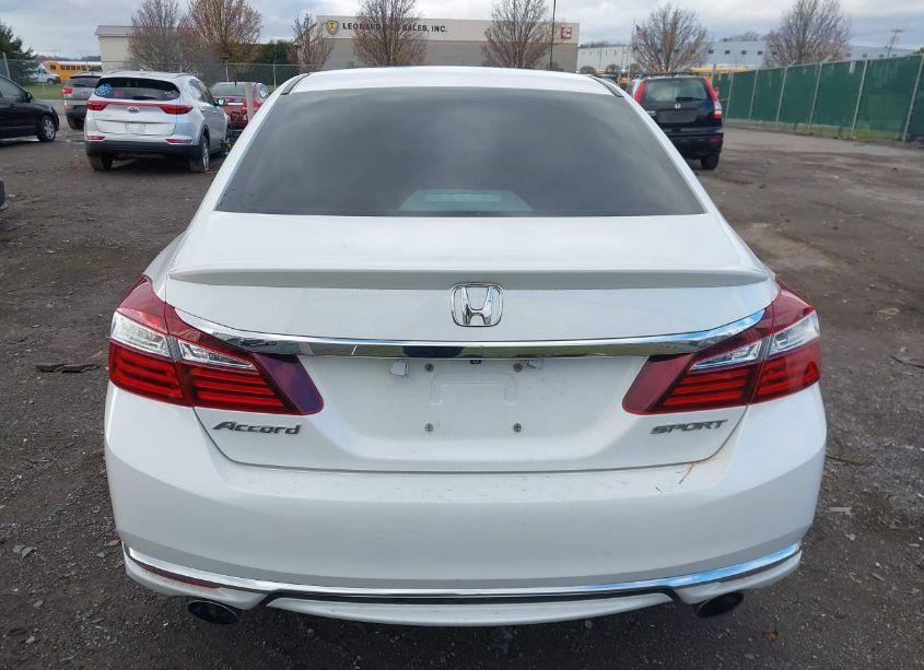 Photo 16 of 2017 Honda Accord SPORT (VIN 1HGCR2F50HA013565)