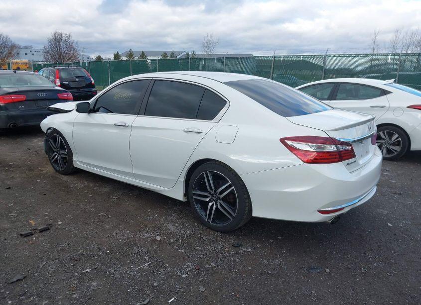Photo 3 of 2017 Honda Accord SPORT (VIN 1HGCR2F50HA013565)