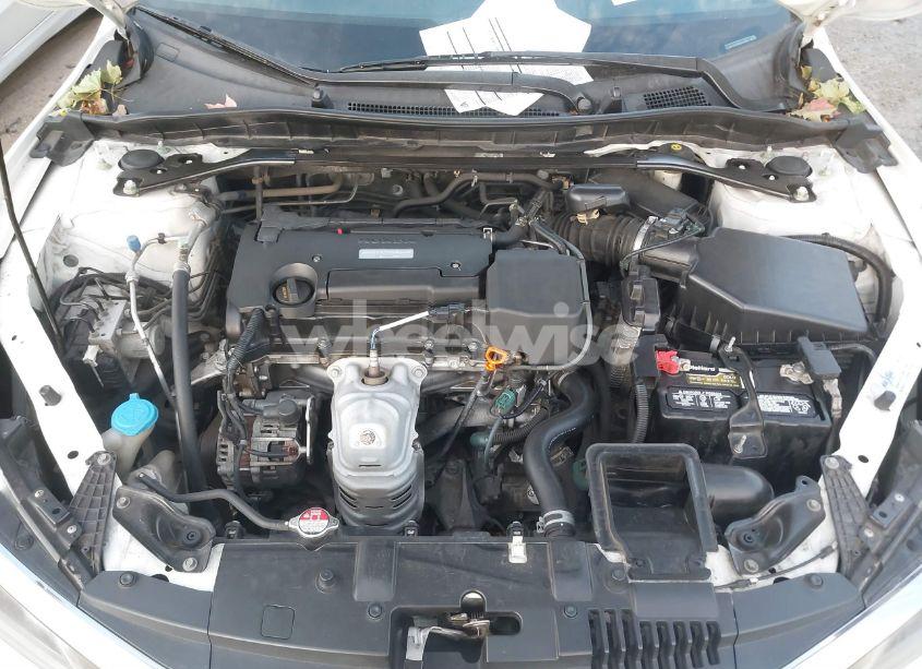 Photo 10 of 2017 Honda Accord SPORT (VIN 1HGCR2F50HA026848)