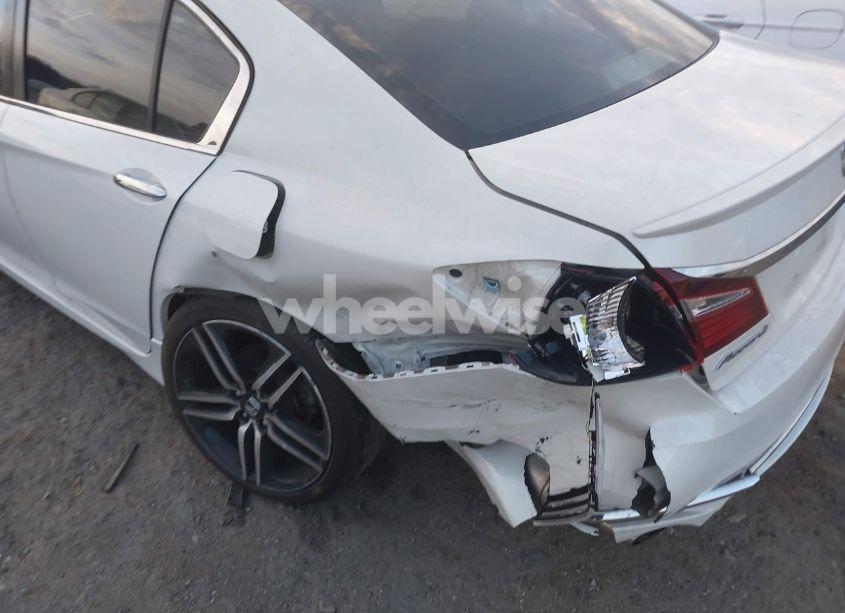 Photo 6 of 2017 Honda Accord SPORT (VIN 1HGCR2F50HA026848)