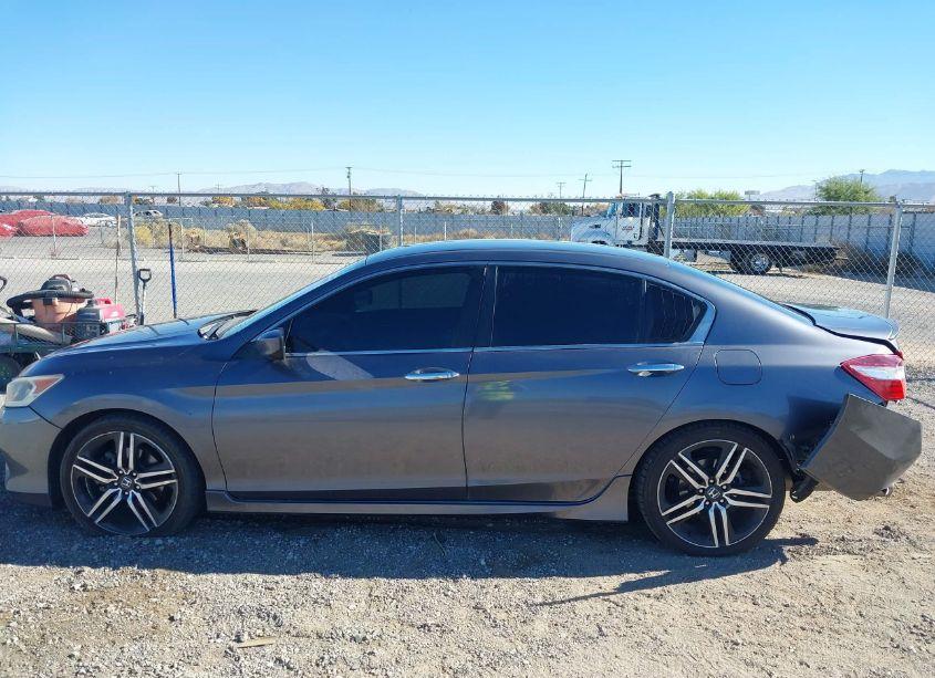 Photo 14 of 2017 Honda Accord SPORT (VIN 1HGCR2F50HA099671)