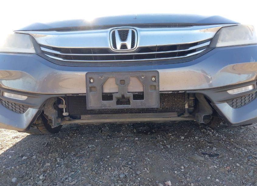 Photo 17 of 2017 Honda Accord SPORT (VIN 1HGCR2F50HA099671)