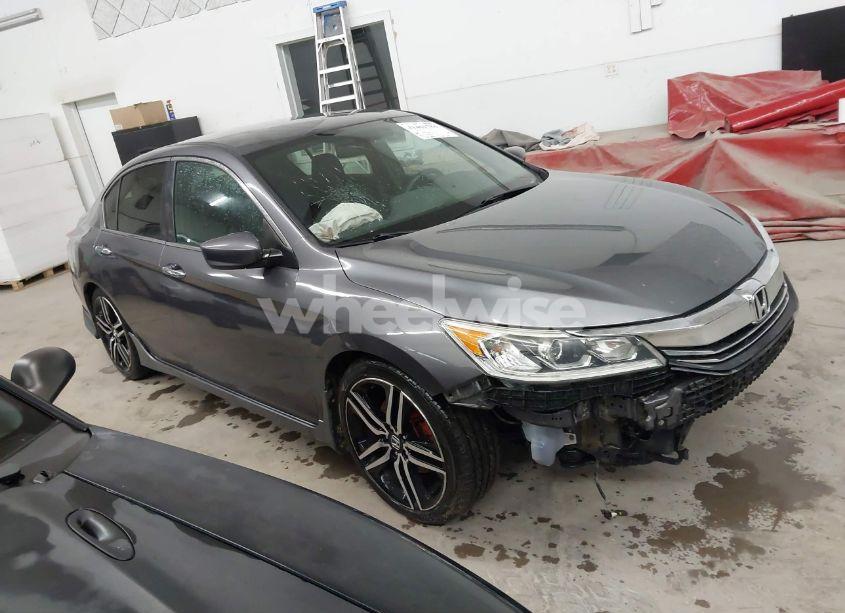 2017 Honda Accord SPORT (VIN 1HGCR2F50HA122656) main photo