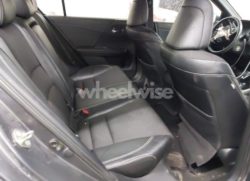 Photo 8 of 2017 Honda Accord SPORT (VIN 1HGCR2F50HA122656)