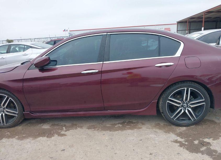 Photo 14 of 2017 Honda Accord SPORT (VIN 1HGCR2F50HA133513)