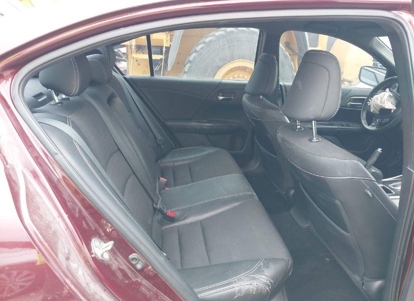 Photo 8 of 2017 Honda Accord SPORT (VIN 1HGCR2F50HA133513)