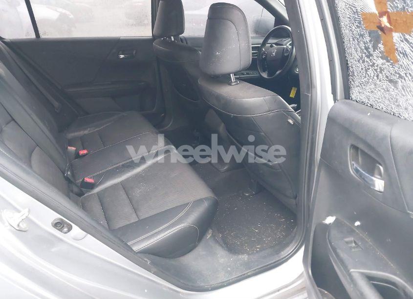 Photo 8 of 2017 Honda Accord SPORT (VIN 1HGCR2F50HA179469)