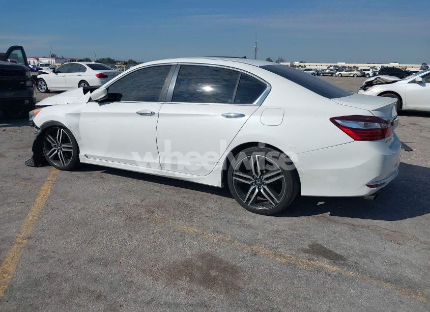 Photo 3 of 2017 Honda Accord SPORT (VIN 1HGCR2F50HA281936)