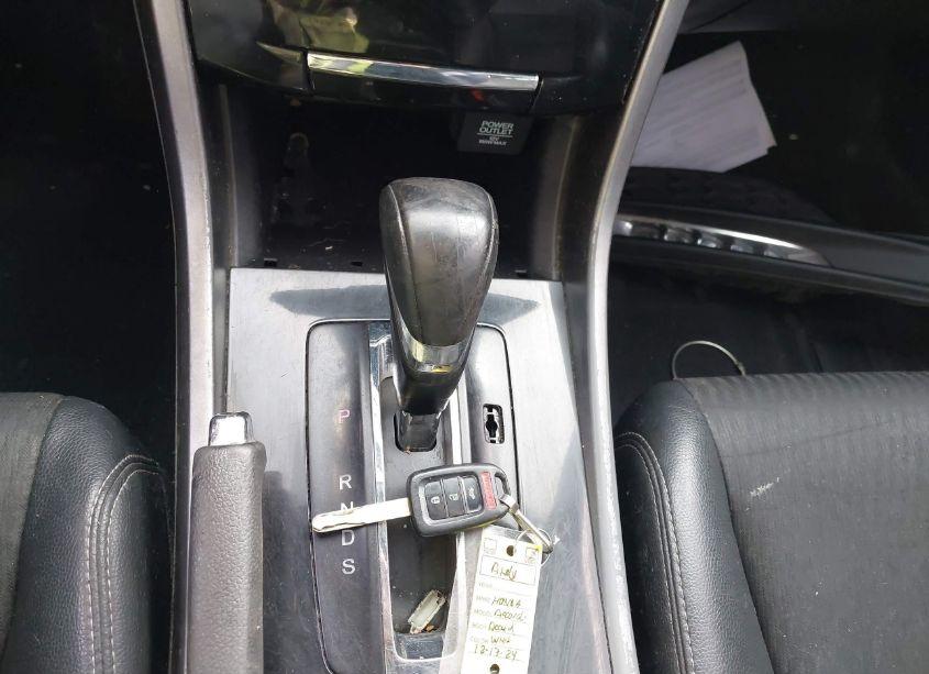 Photo 11 of 2017 Honda Accord SPORT (VIN 1HGCR2F50HA290040)