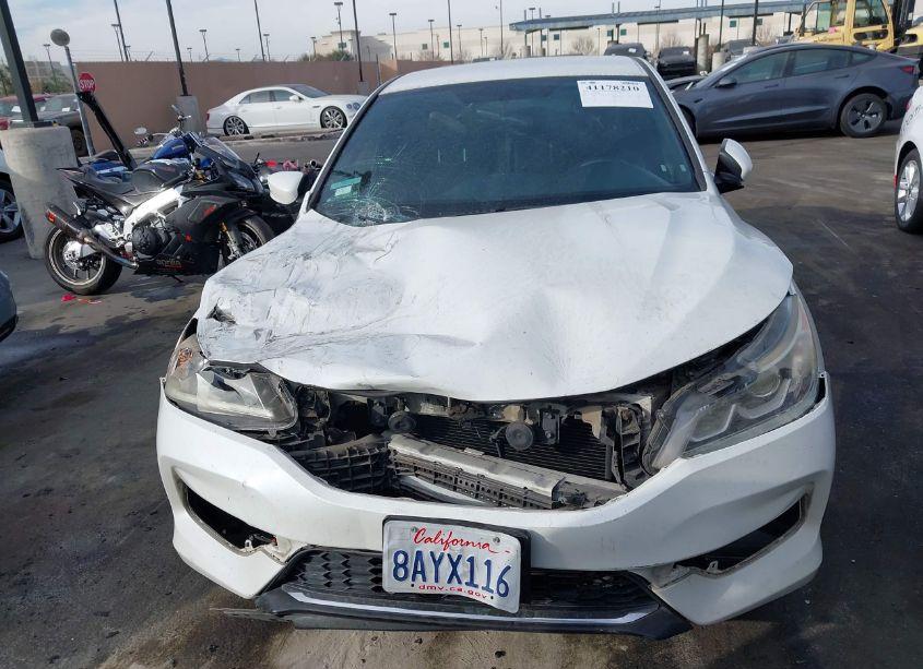 Photo 13 of 2017 Honda Accord SPORT (VIN 1HGCR2F50HA290040)