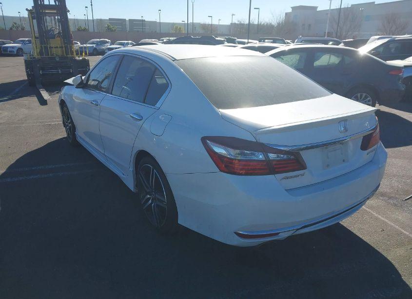 Photo 3 of 2017 Honda Accord SPORT (VIN 1HGCR2F50HA290040)