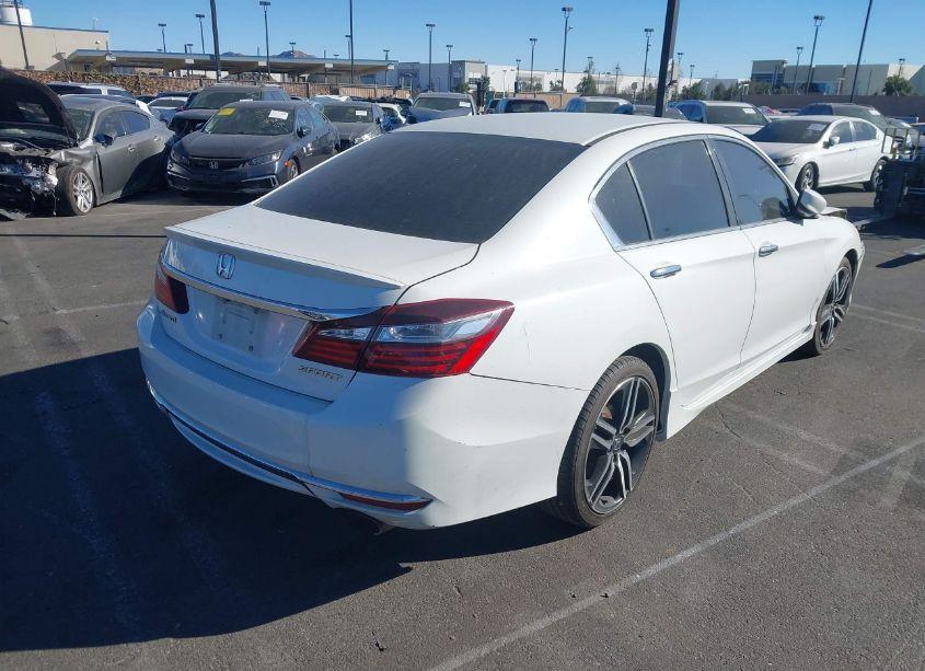 Photo 4 of 2017 Honda Accord SPORT (VIN 1HGCR2F50HA290040)