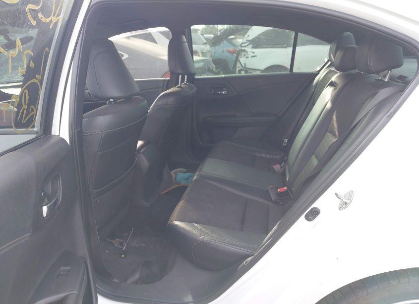 Photo 8 of 2017 Honda Accord SPORT (VIN 1HGCR2F50HA290040)