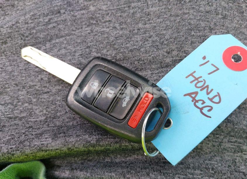 Photo 11 of 2017 Honda Accord SPORT (VIN 1HGCR2F50HA296811)