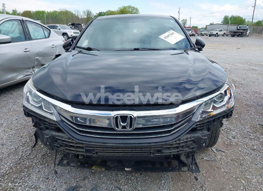 Photo 12 of 2017 Honda Accord SPORT (VIN 1HGCR2F50HA296811)