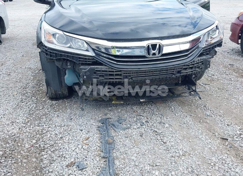 Photo 6 of 2017 Honda Accord SPORT (VIN 1HGCR2F50HA296811)