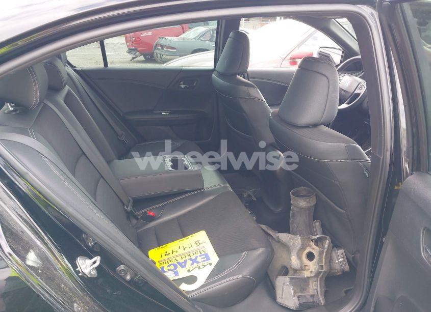 Photo 8 of 2017 Honda Accord SPORT (VIN 1HGCR2F50HA296811)