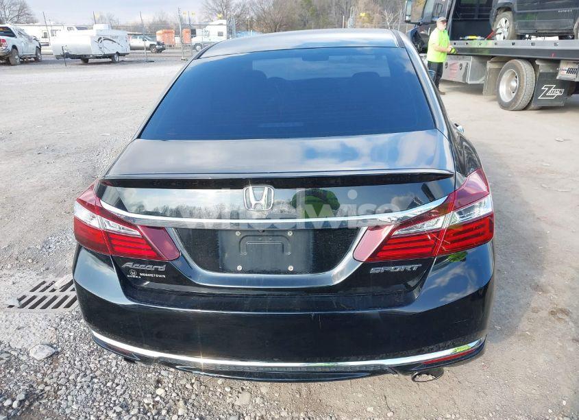Photo 16 of 2017 Honda Accord SPORT (VIN 1HGCR2F50HA300887)