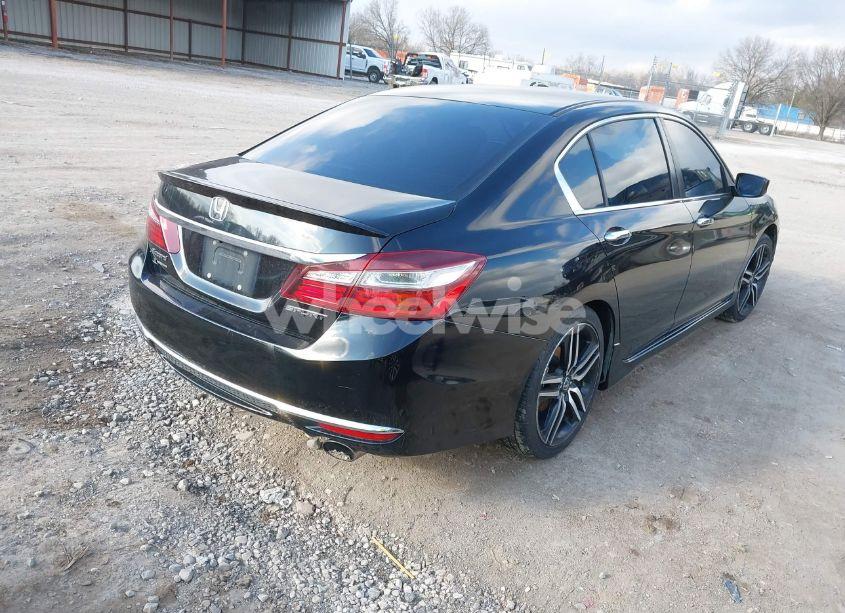 Photo 4 of 2017 Honda Accord SPORT (VIN 1HGCR2F50HA300887)