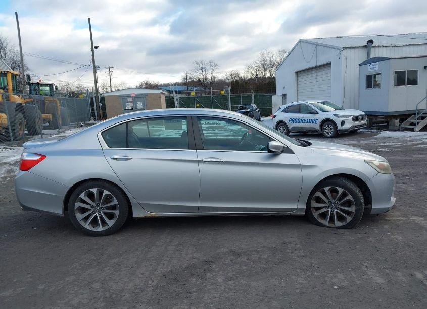 Photo 13 of 2013 Honda Accord SPORT (VIN 1HGCR2F51DA029574)