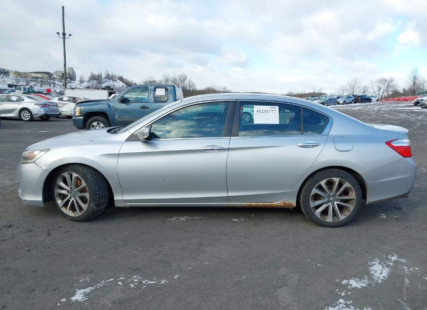 Photo 14 of 2013 Honda Accord SPORT (VIN 1HGCR2F51DA029574)
