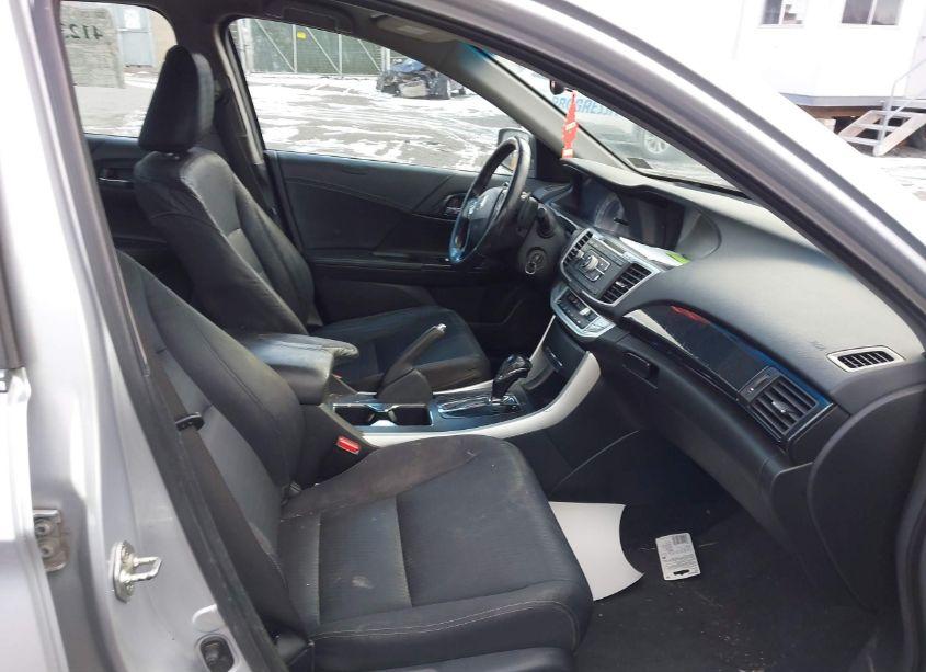 Photo 5 of 2013 Honda Accord SPORT (VIN 1HGCR2F51DA029574)